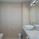 Apartment Silver Tower 7b *